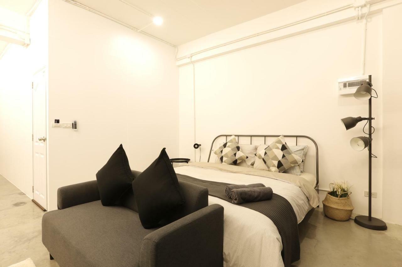 Loft Series By Pak-Up Krabi town Exteriör bild